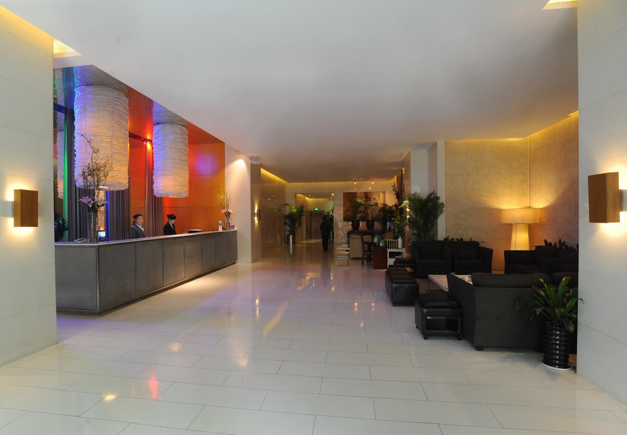 Tang'S Hotel Чънду Екстериор снимка