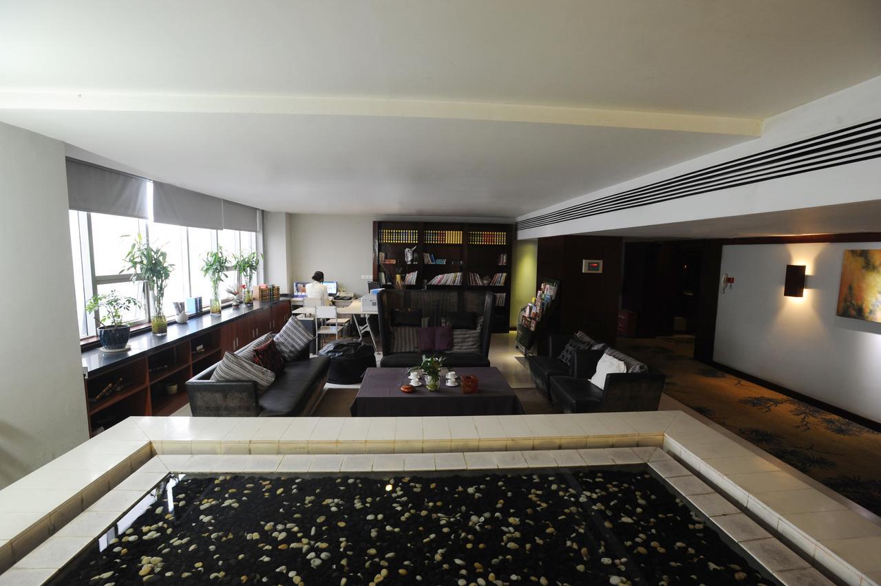 Tang'S Hotel Чънду Екстериор снимка