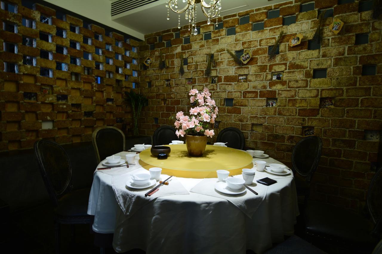 Tang'S Hotel Чънду Екстериор снимка